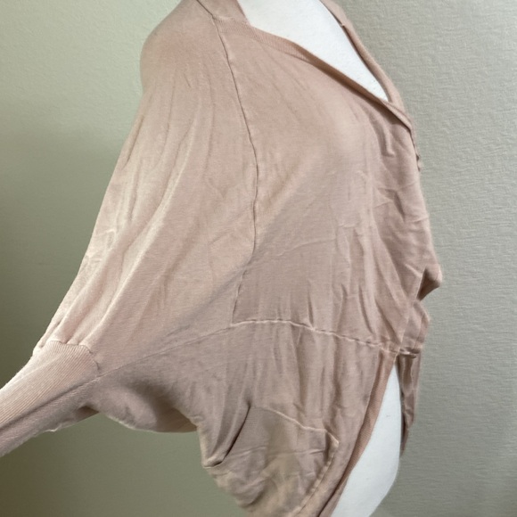 Dreamers Cotton‎ Blend Rose Shawl Wrap With Pockets - Picture 2 of 4